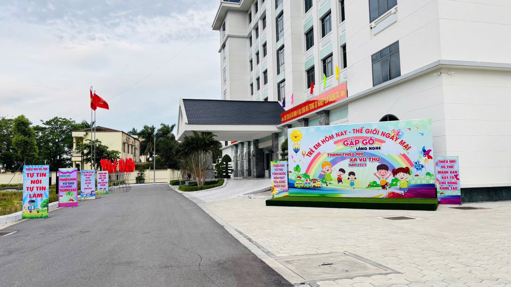 Ấn tượng Chương trình “Lãnh đạo gặp gỡ, lắng nghe thanh thiếu nhi năm 2025” tại xã Vũ Thư
