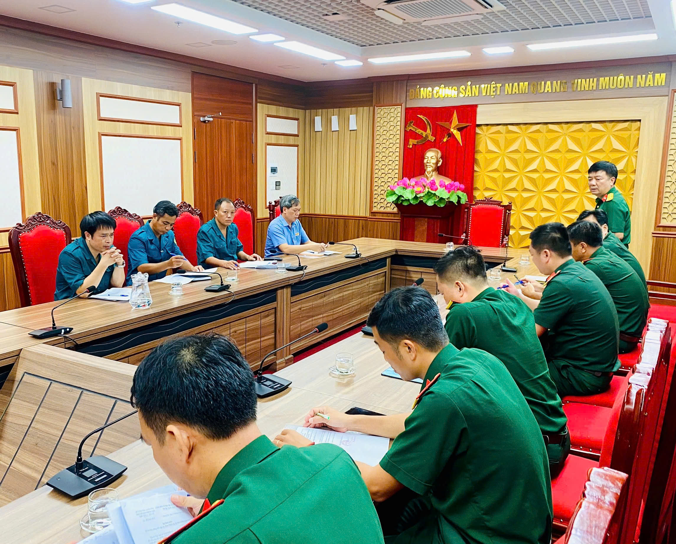 Bộ Chỉ huy Quân sự tỉnh Hưng Yên kiểm tra hoạt động của Ban Chỉ huy Quân sự xã Vũ Thư