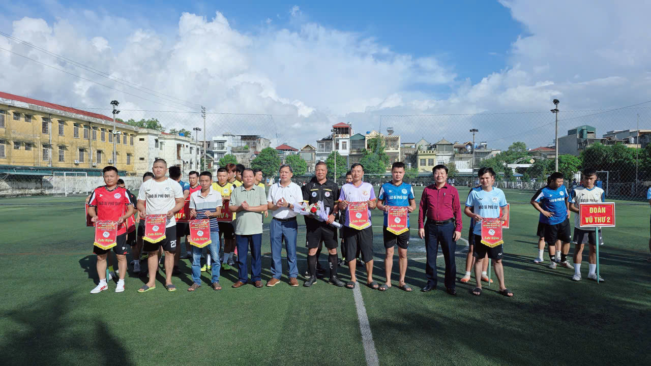 Khai mạc Giải bóng đá xã Vũ Thư lần thứ Nhất năm 2025