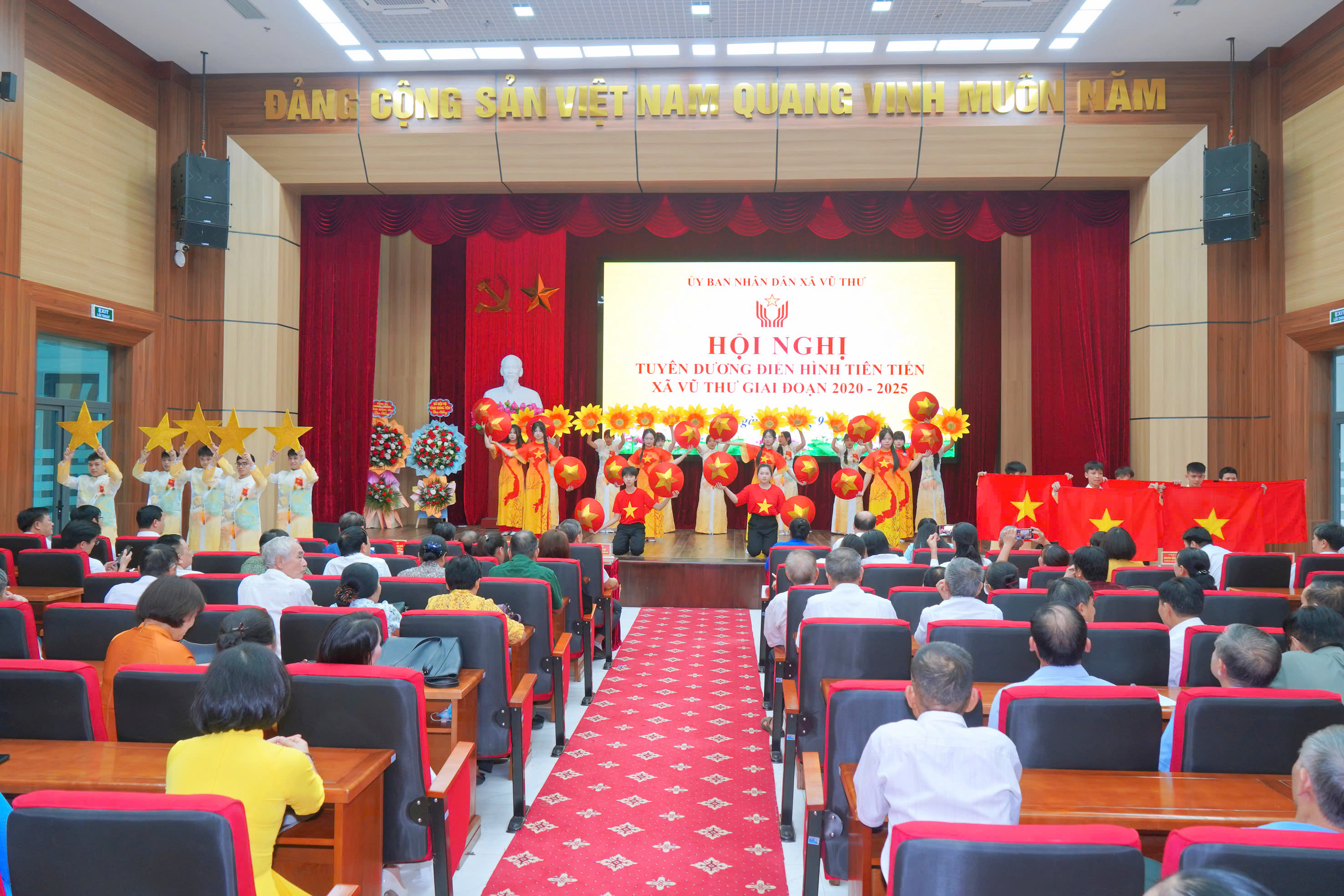 Xã Vũ Thư: 5 năm thi đua sôi nổi, 57 điển hình tiên tiến được vinh danh