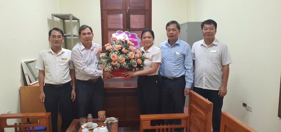 Tôn vinh vai trò Người cao tuổi – Xã Vũ Thư tri ân và chúc mừng Hội Người cao tuổi nhân Ngày Quốc tế Người cao tuổi 01/10