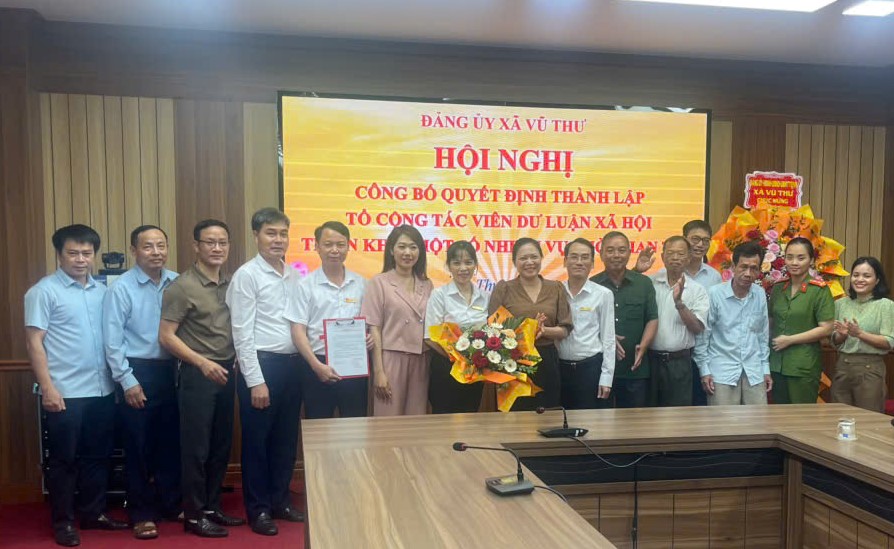 VŨ THƯ: CÔNG BỐ QUYẾT ĐỊNH THÀNH LẬP TỔ CỘNG TÁC VIÊN DƯ LUẬN XÃ HỘI