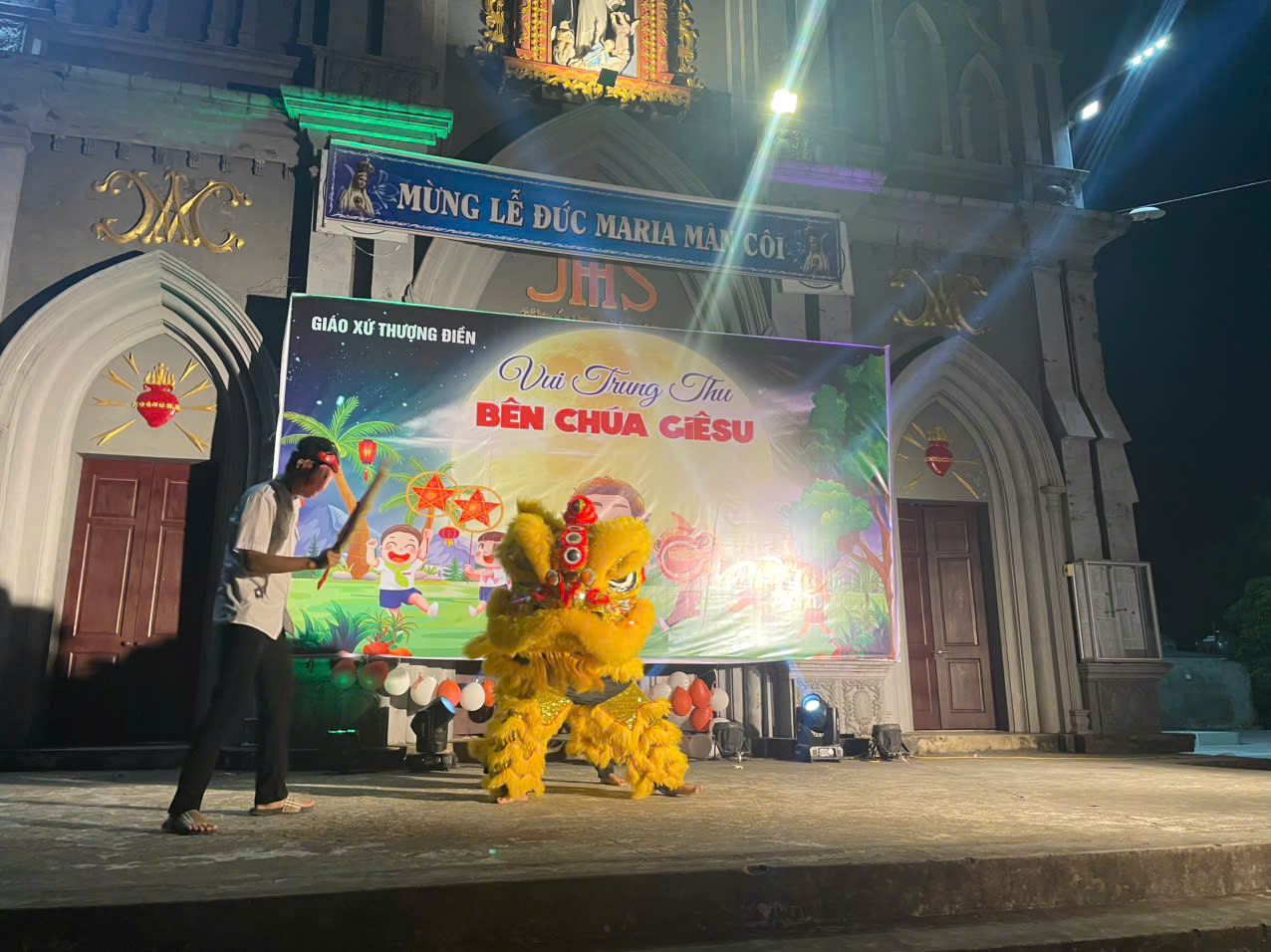 Sắc màu Trung thu lan tỏa khắp các thôn xóm xã Vũ Thư