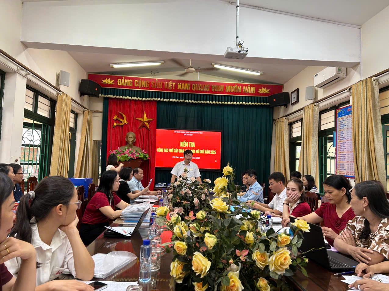 XÃ VŨ THƯ TỔ CHỨC TỰ KIỂM TRA CÔNG TÁC PHỔ CẬP GIÁO DỤC, XOÁ MÙ CHỮ NĂM 2025