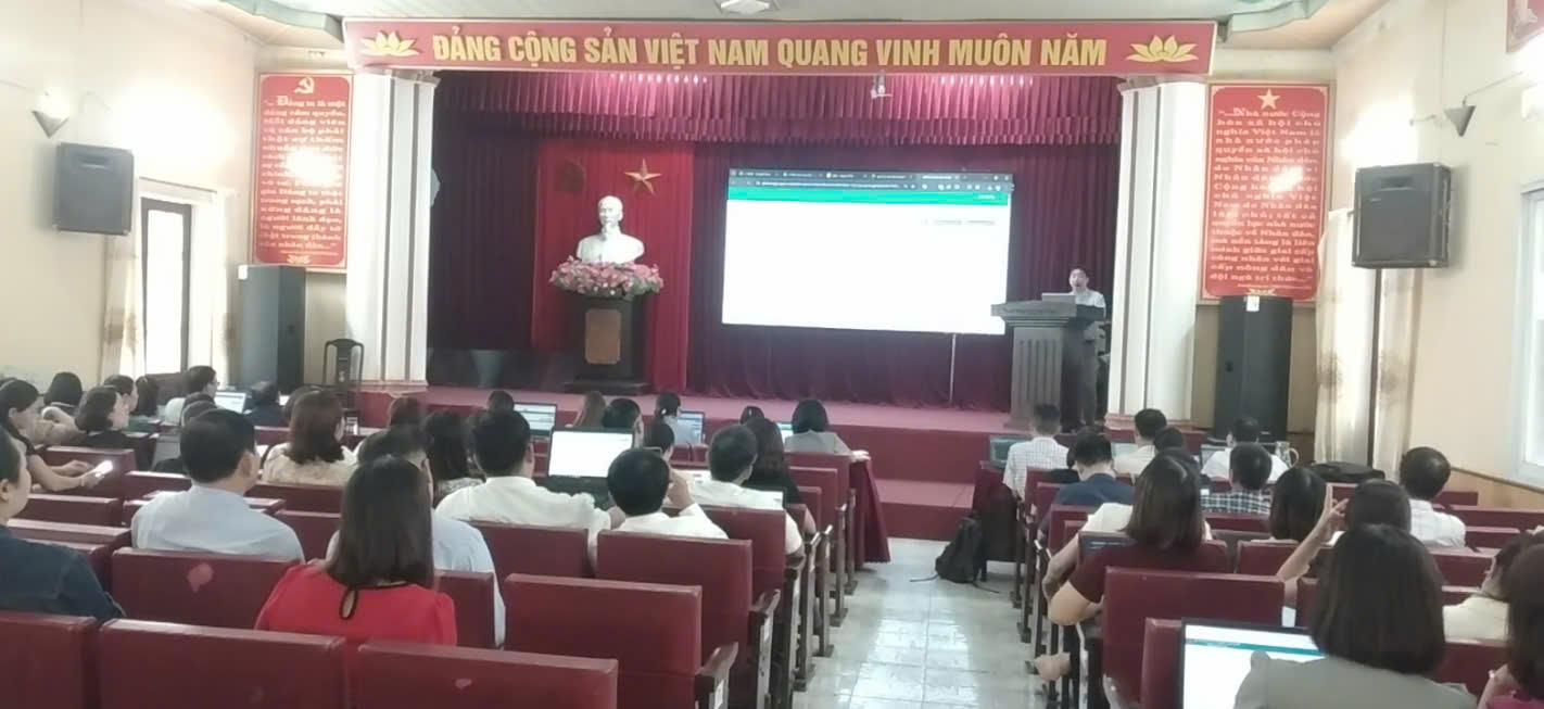 XÃ VŨ THƯ TỔ CHỨC HỘI NGHỊ TẬP HUẤN SỬ DỤNG PHẦN MỀM QUẢN LÝ VĂN BẢN VÀ ĐIỀU HÀNH DÙNG CHUNG CHO CÁC TRƯỜNG HỌC, TRẠM Y TẾ