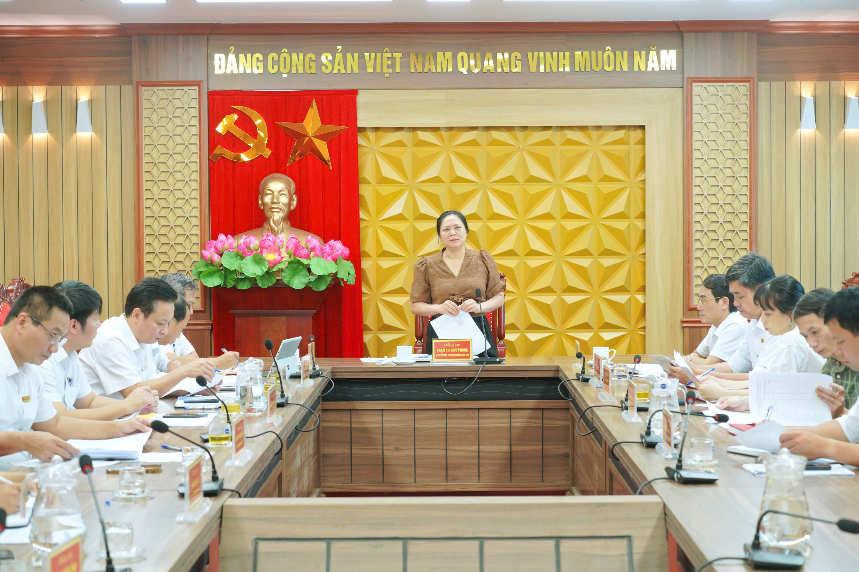 ĐẢNG ỦY XÃ VŨ THƯ TRIỆU TẬP HỌP BAN THƯỜNG VỤ ĐẢNG ỦY