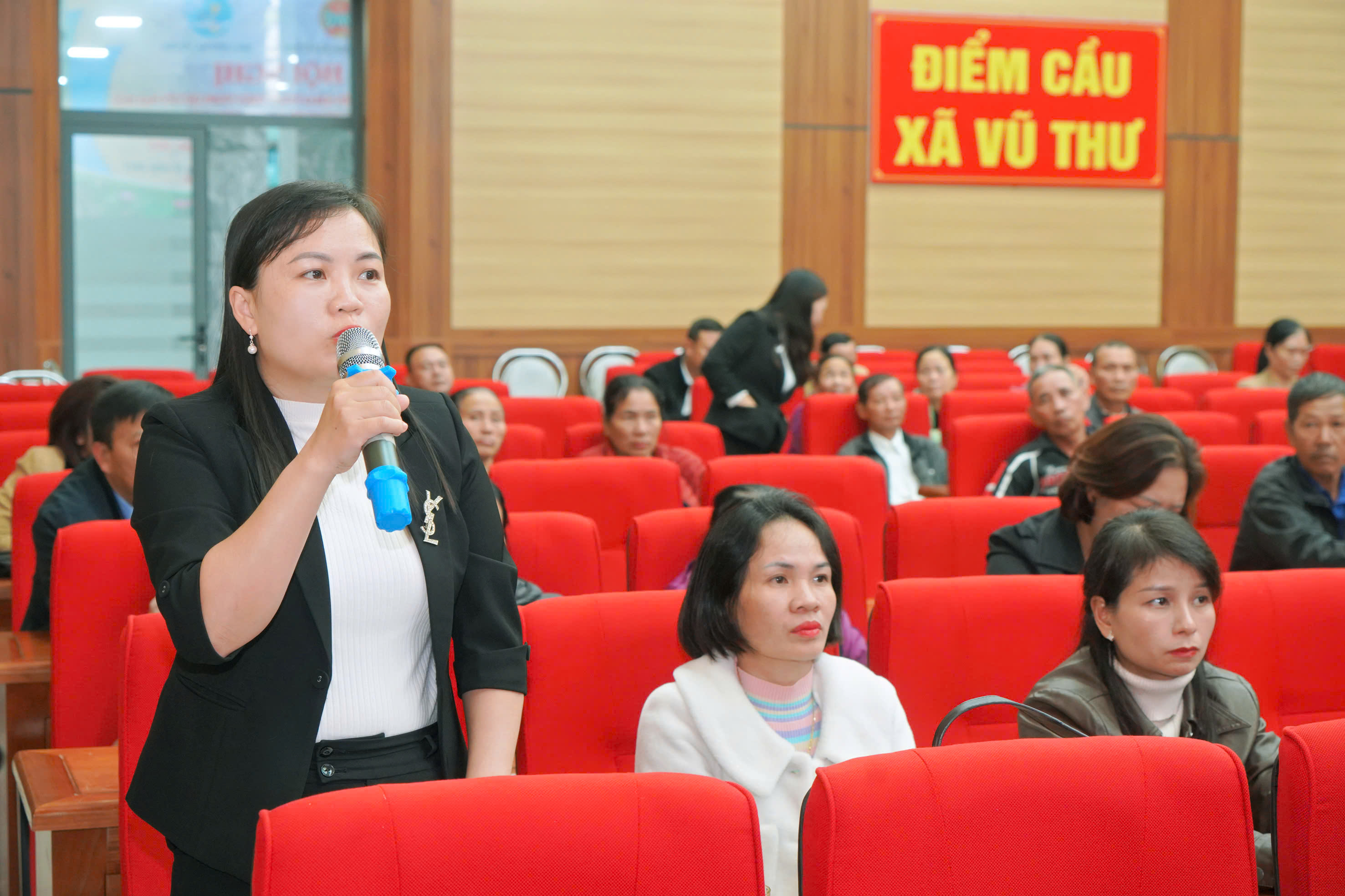 XÃ VŨ THƯ TỔ CHỨC HỘI NGHỊ “LẮNG NGHE HỘI VIÊN NÓI” NĂM 2025 VÀ PHÁT ĐỘNG PHONG TRÀO THI ĐUA “TOÀN DÂN ĐỒNG LÒNG, NHÀ NƯỚC HỖ TRỢ, XUNG PHONG HIẾN ĐẤT MỞ ĐƯỜNG VÌ MỘT VŨ THƯ PHÁT TRIỂN”