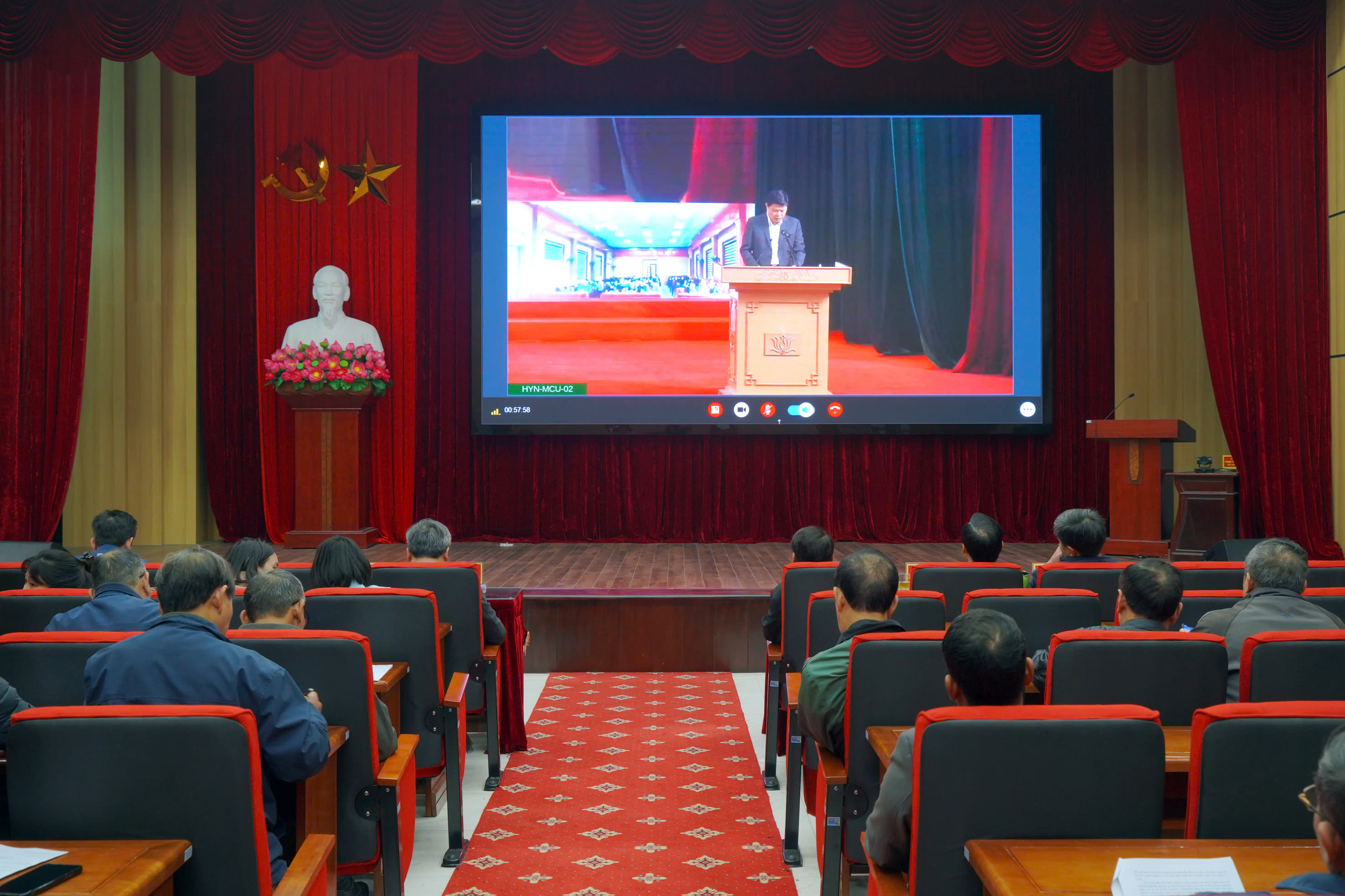 VŨ THƯ THAM DỰ HỘI NGHỊ TRIỂN KHAI CÔNG TÁC BẦU CỬ ĐẠI BIỂU QUỐC HỘI KHÓA XVI VÀ HĐND CÁC CẤP NHIỆM KỲ 2026 – 2031