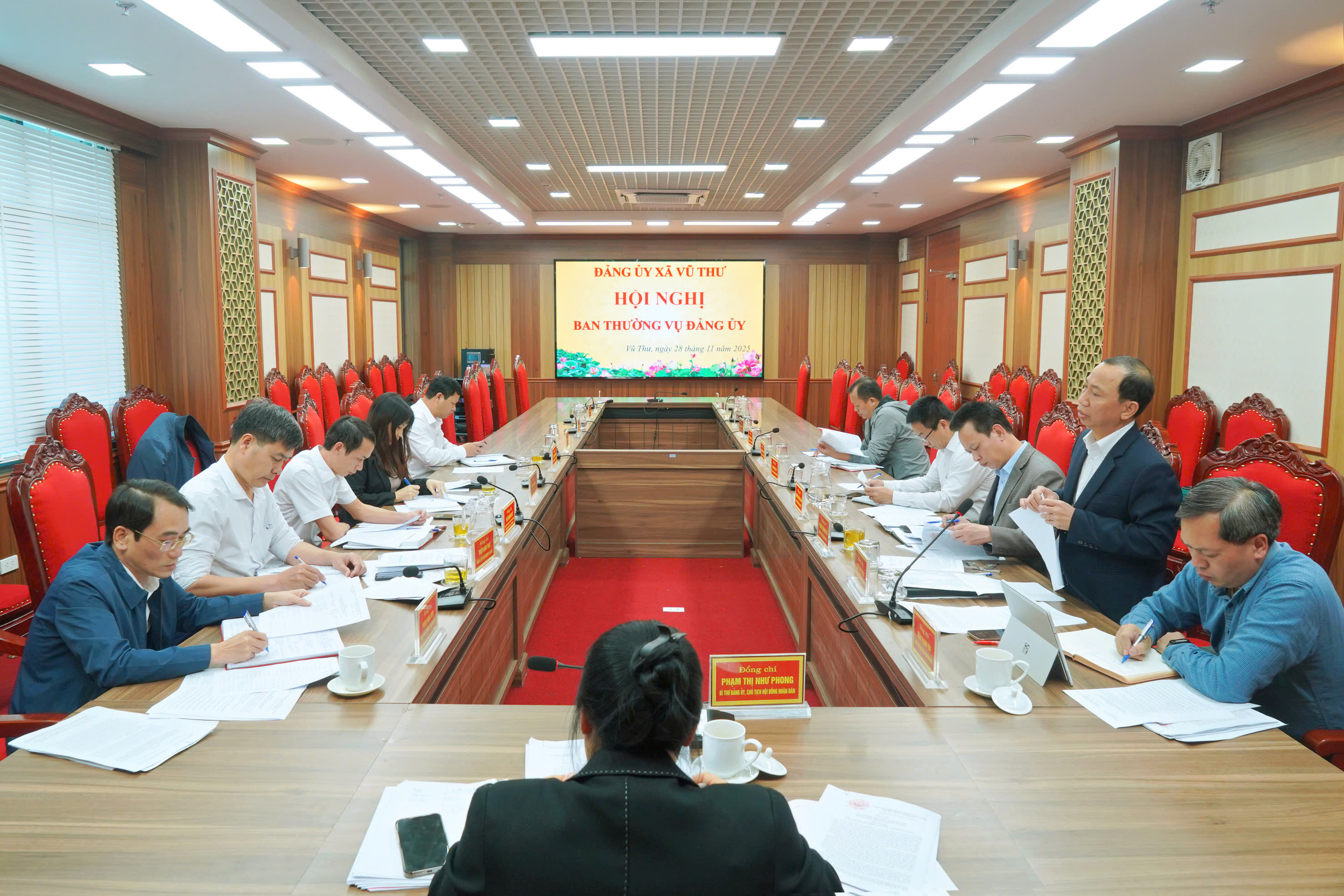 Ngày 28/11: ĐẢNG ỦY XÃ VŨ THƯ TỔ CHỨC HAI HỘI NGHỊ QUAN TRỌNG