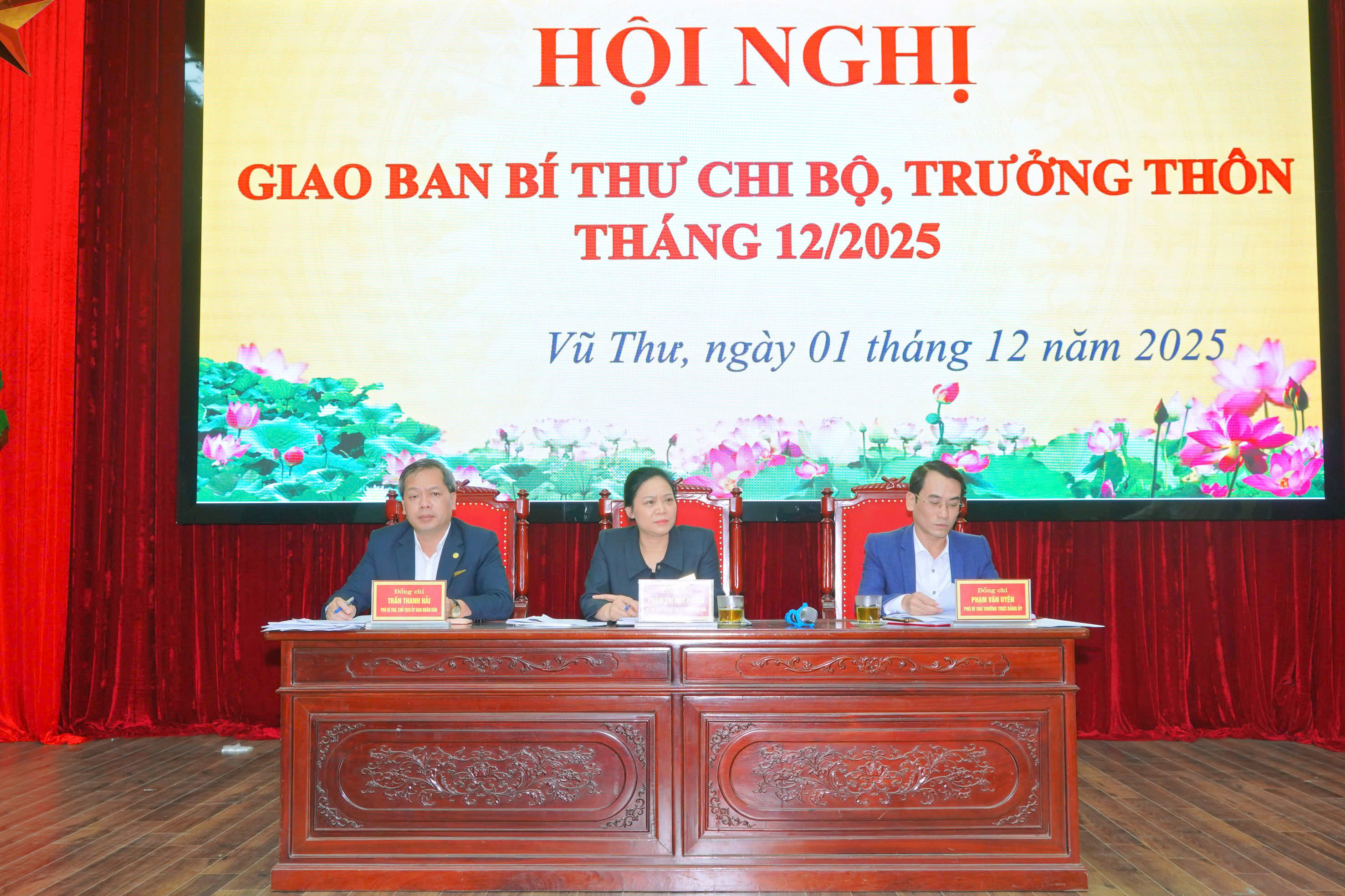 NHIỀU Ý KIẾN KIẾN NGHỊ, ĐỀ XUẤT ĐƯỢC NÊU RA TẠI HỘI NGHỊ GIAO BAN ĐẢNG UỶ XÃ VŨ THƯ THÁNG 12/2025
