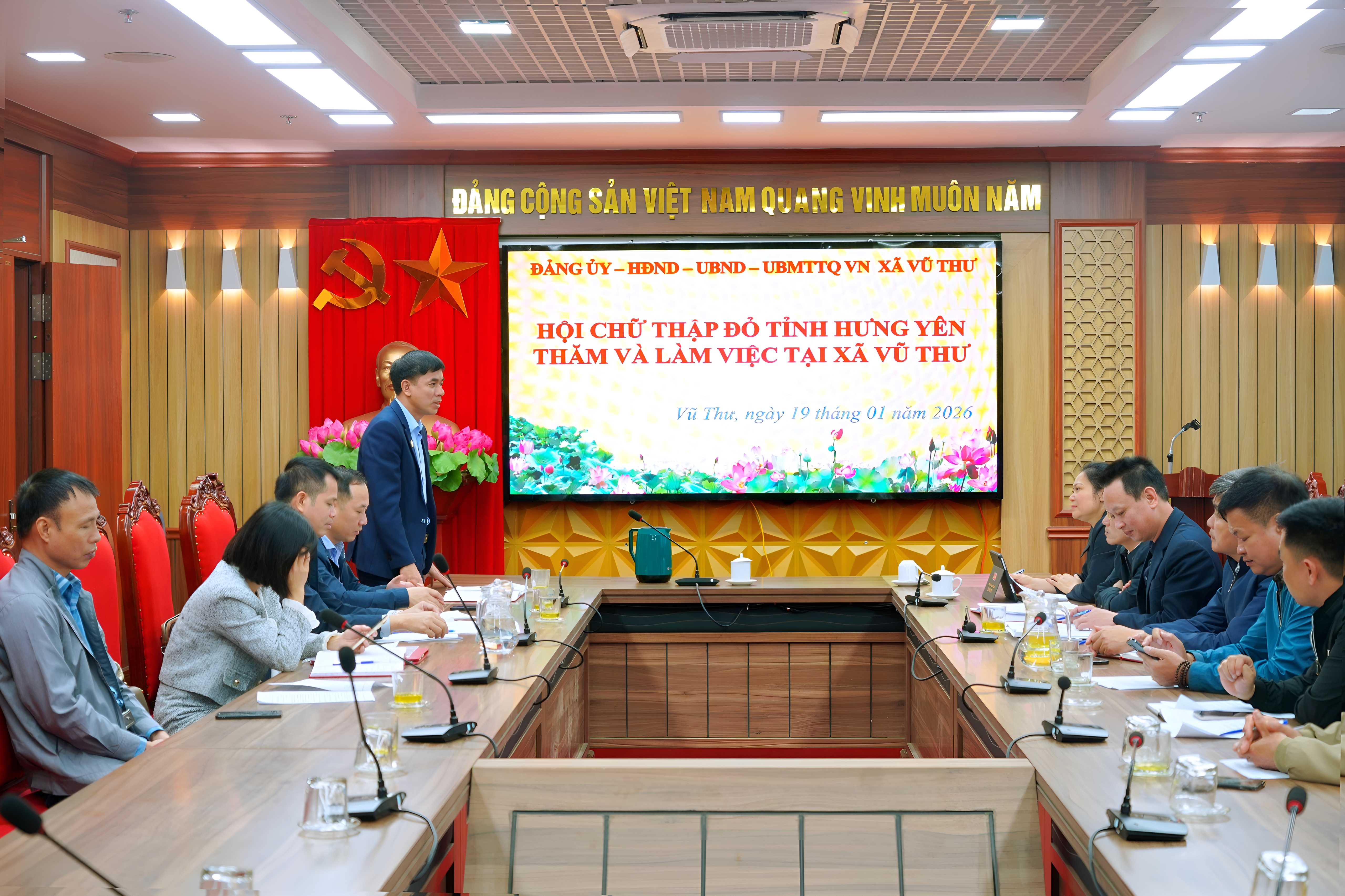 Hội Chữ thập đỏ tỉnh Hưng Yên làm việc với xã Vũ Thư triển khai “Tết Nhân ái” 2026
