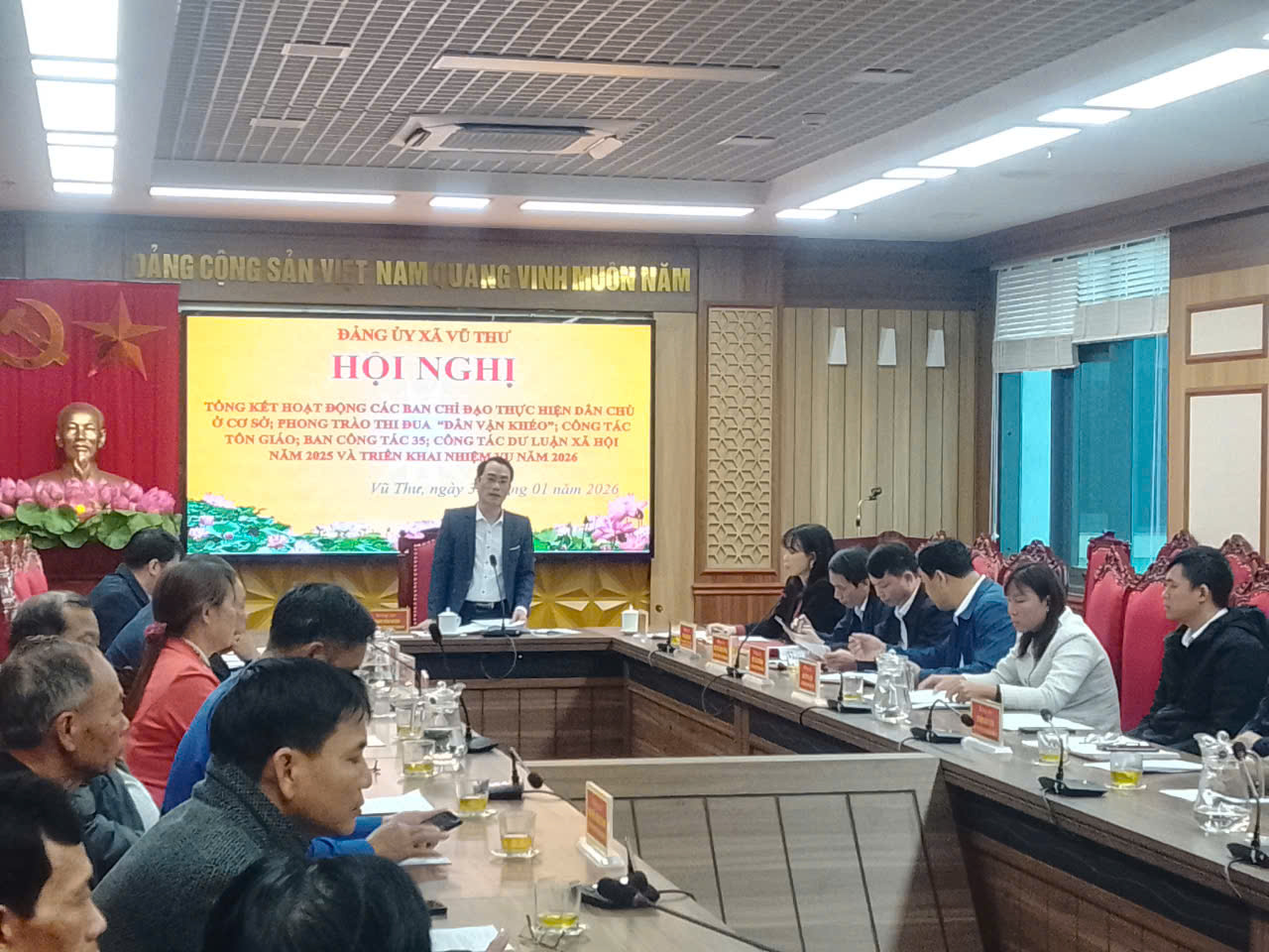 ĐẢNG ỦY XÃ VŨ THƯ TỔ CHỨC HỘI NGHỊ TỔNG KẾT CÔNG TÁC DÂN VẬN, DƯ LUẬN XÃ HỘI VÀ PHONG TRÀO “DÂN VẬN KHÉO” NĂM 2025