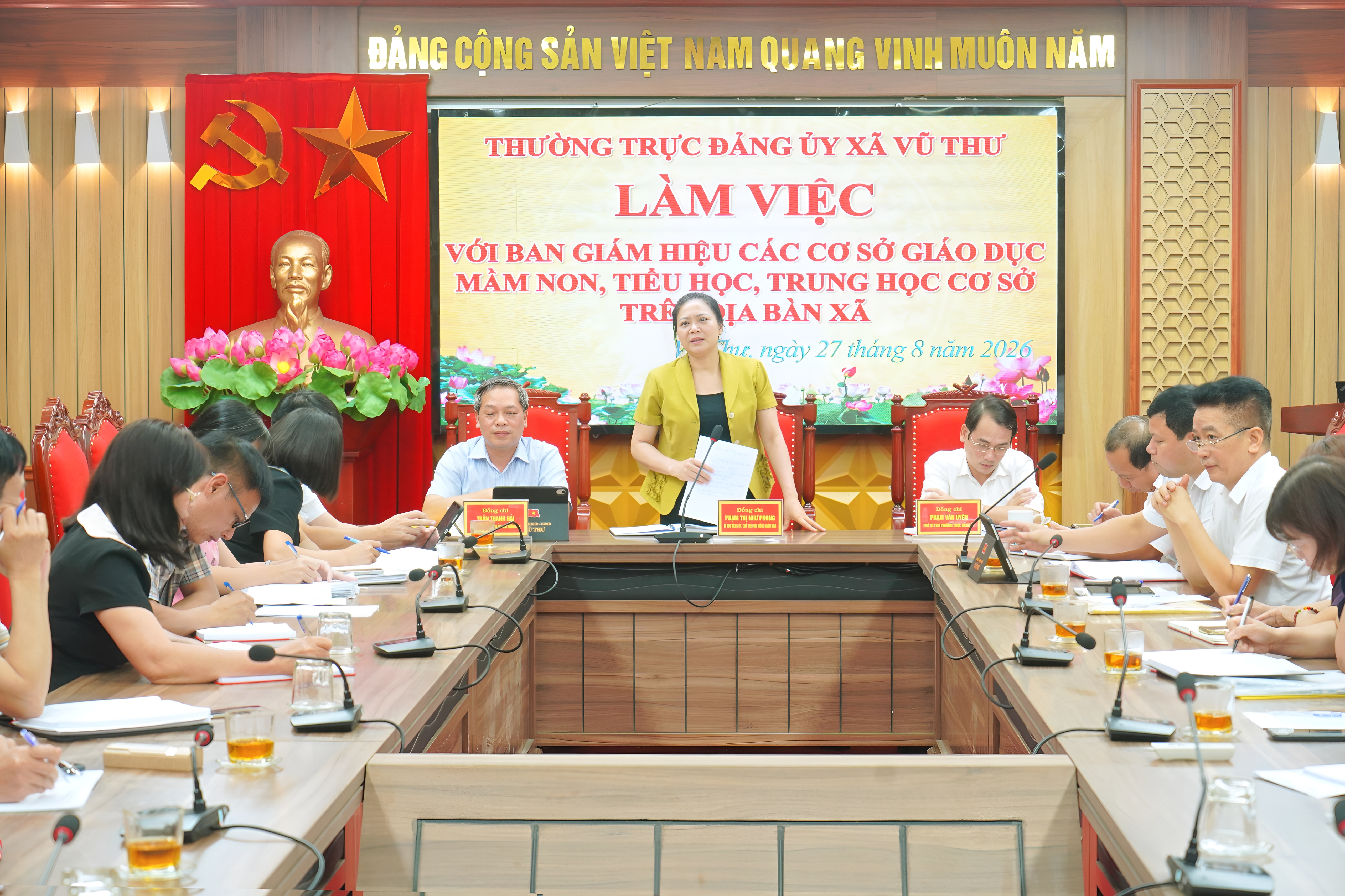 THƯỜNG TRỰC ĐẢNG ỦY XÃ VŨ THƯ LÀM VIỆC VỚI BAN GIÁM HIỆU CÁC NHÀ TRƯỜNG TRƯỚC THỀM NĂM HỌC MỚI 2026–2027
