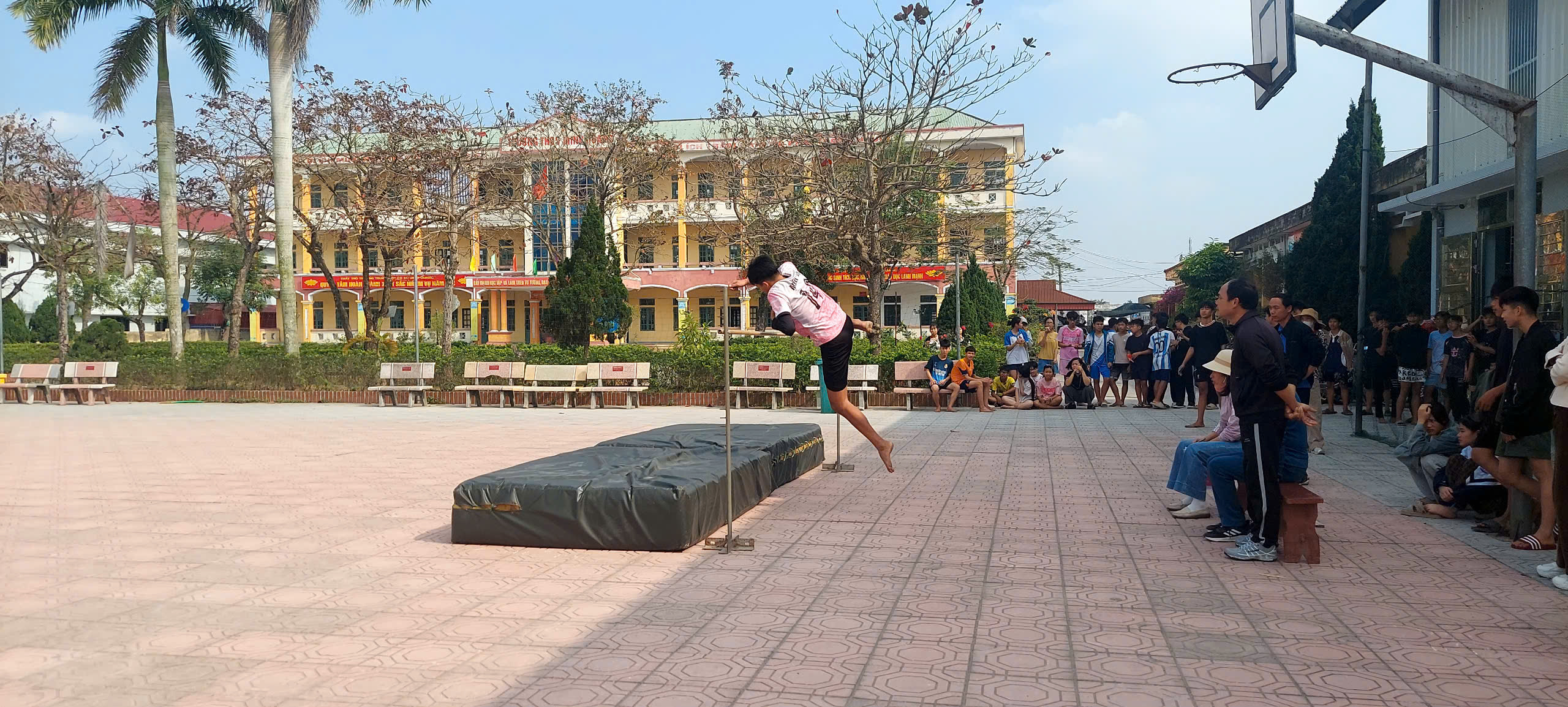 XÃ VŨ THƯ TỔ CHỨC KHẢO SÁT LỰA CHỌN ĐỘI TUYỂN THỂ DỤC THỂ THAO HỌC SINH THAM DỰ GIẢI THỂ DỤC THỂ THAO TỈNH HƯNG YÊN NĂM HỌC 2025–2026
