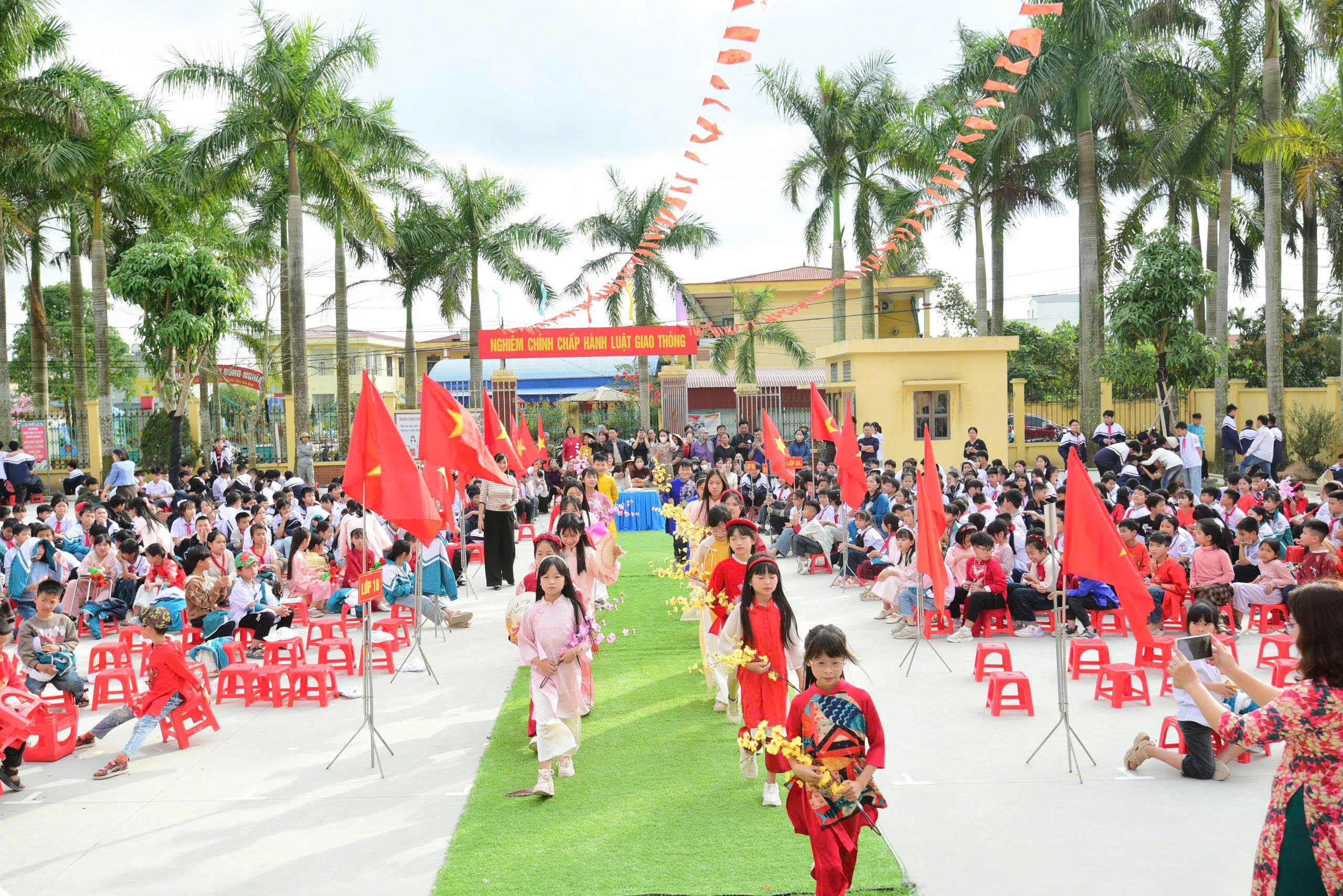 TRƯỜNG TH&THCS DŨNG NGHĨA TỔ CHỨC HOẠT ĐỘNG “MỪNG ĐẢNG QUANG VINH – MỪNG XUÂN BÍNH NGỌ 2026”