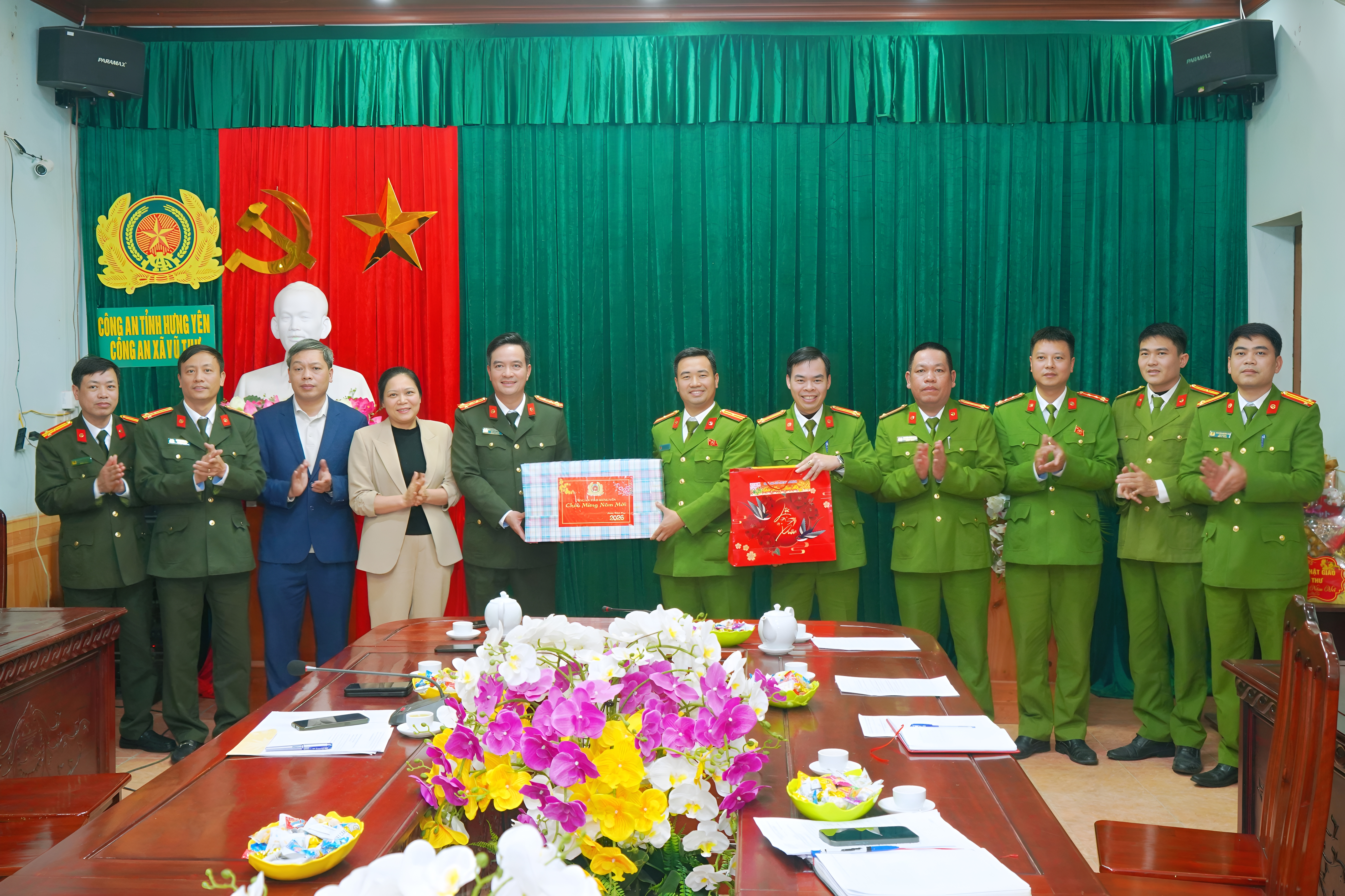 Đoàn công tác Công an tỉnh thăm, kiểm tra và chúc Tết lực lượng Công an xã Vũ Thư