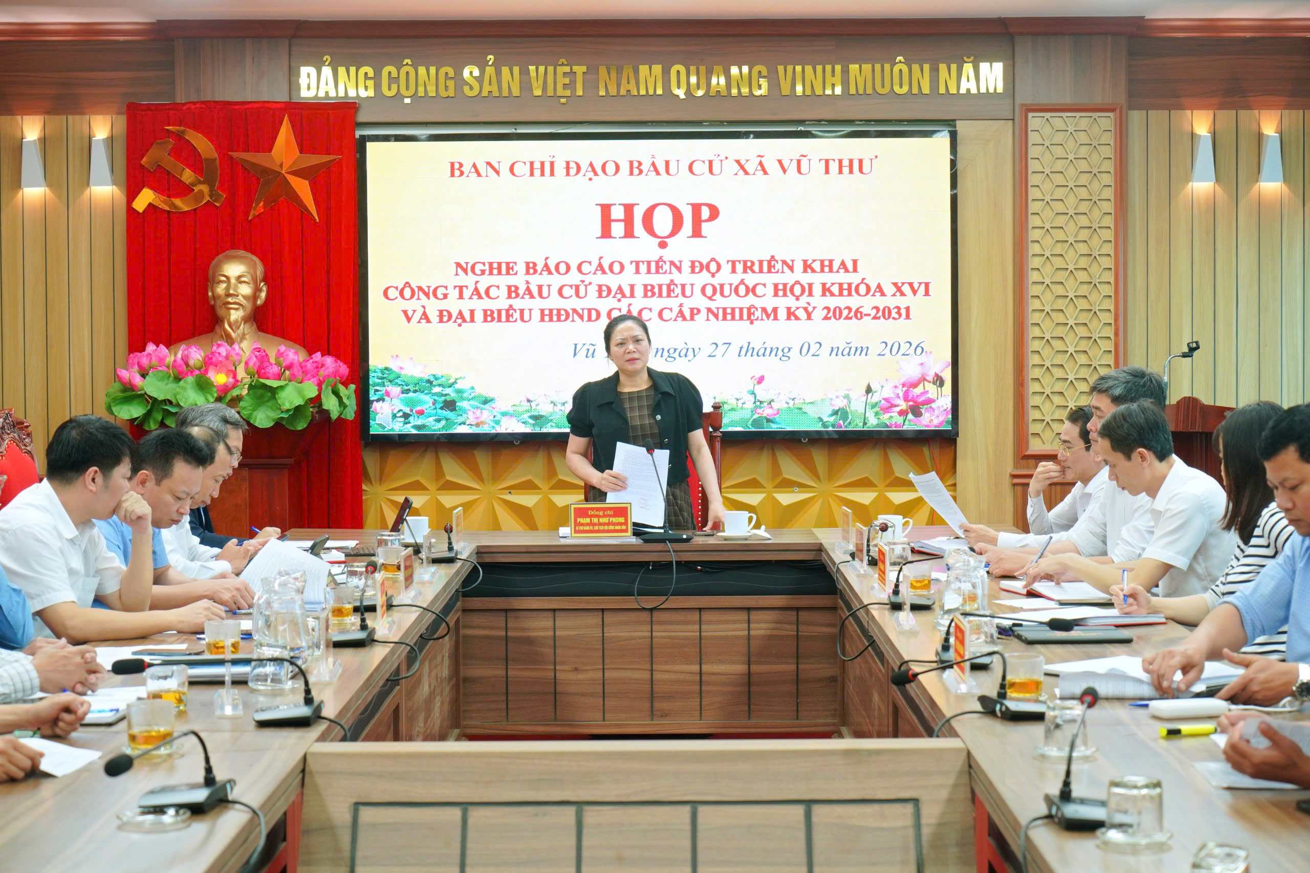 BAN CHỈ ĐẠO BẦU CỬ XÃ VŨ THƯ NGHE BÁO CÁO TIẾN ĐỘ TRIỂN KHAI CÁC CÔNG VIỆC CHUẨN BỊ CHO BẦU CỬ ĐẠI BIỂU QH VÀ HĐND CÁC CẤP, NHIỆM KỲ 2026 - 2031