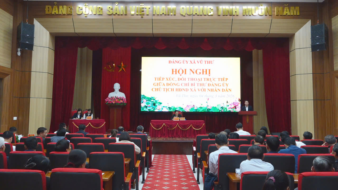 XÃ VŨ THƯ: ĐỒNG CHÍ BÍ THƯ ĐẢNG UỶ TIẾP XÚC, ĐỐI THOẠI TRỰC TIẾP VỚI NHÂN DÂN