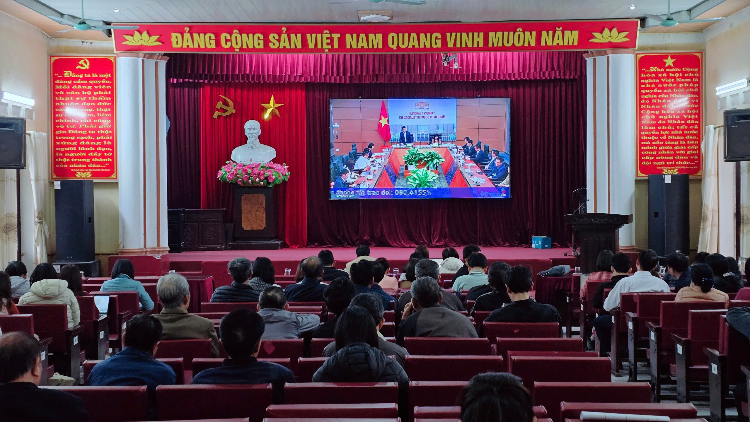 XÃ VŨ THƯ THAM DỰ HỘI NGHỊ TRỰC TUYẾN TOÀN QUỐC TẬP HUẤN PHẦN MỀM PHỤC VỤ CÔNG TÁC BẦU CỬ