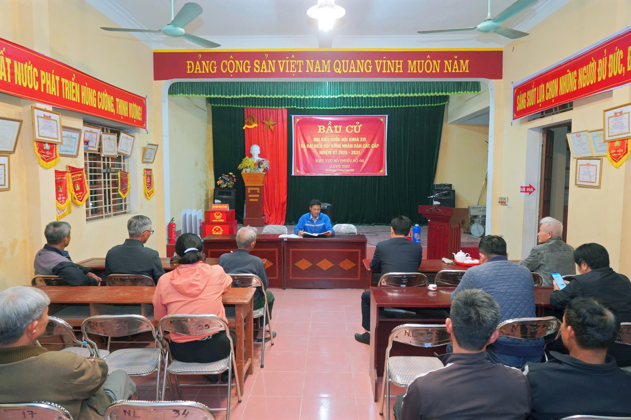 VŨ THƯ CHỈ ĐẠO SINH HOẠT CHI BỘ, CHI HỘI, CHI ĐOÀN CHUYÊN ĐỀ THẢO LUẬN, MẠN ĐÀM VỀ NHÂN SỰ ỨNG CỬ ĐẠI BIỂU QUỐC HỘI KHÓA XVI VÀ ĐẠI BIỂU HĐND CÁC CẤP, NHIỆM KỲ 2026–2031