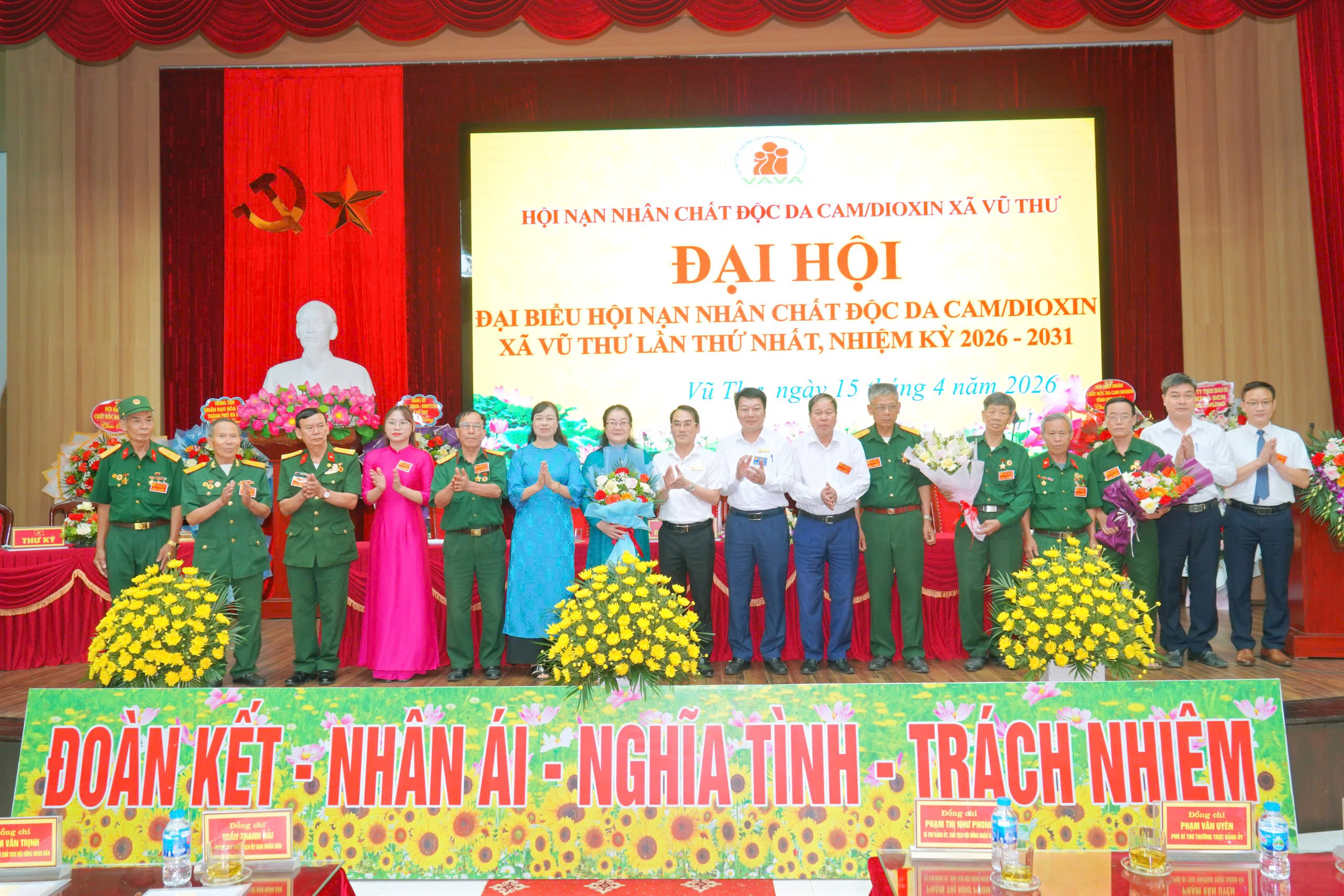 ​ĐẠI HỘI ĐẠI BIỂU HỘI NẠN NHÂN CHẤT ĐỘC DA CAM/DIOXIN XÃ VŨ THƯ LẦN THỨ NHẤT: ĐOÀN KẾT - NHÂN ÁI - TRÁCH NHIỆM