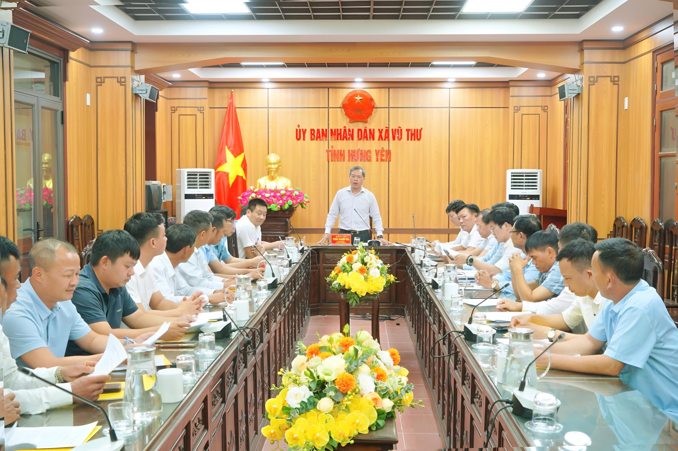 XÃ VŨ THƯ GẶP MẶT, GIAO NHIỆM VỤ CHO ĐỘI NGŨ TRƯỞNG THÔN SAU SẮP XẾP ĐƠN VỊ HÀNH CHÍNH