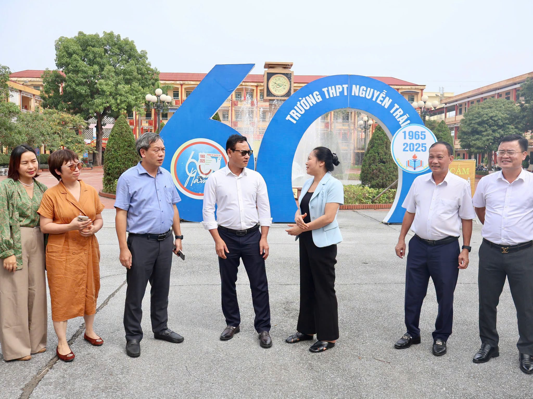 ĐOÀN CÔNG TÁC LIÊN NGÀNH TRUNG ƯƠNG KHẢO SÁT THỰC TẾ THẨM ĐỊNH ĐỀ ÁN THÀNH LẬP PHƯỜNG VŨ THƯ